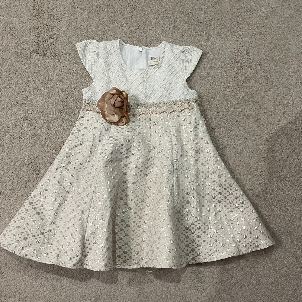 Size 5 cream/gold girl dress